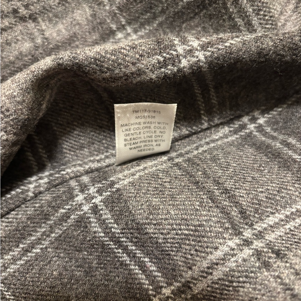Pendleton Brown and Gray Plaid Wool Shirt Jacket - size S - Picture 12 of 12